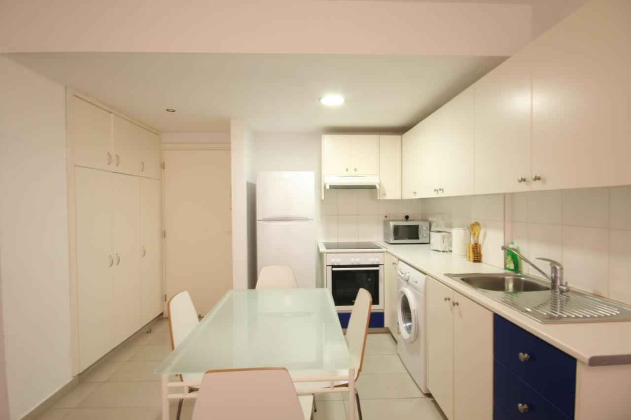 Napa Blue Apartment, Xxl Pool,In Hearth Of Agia Napa Exterior foto